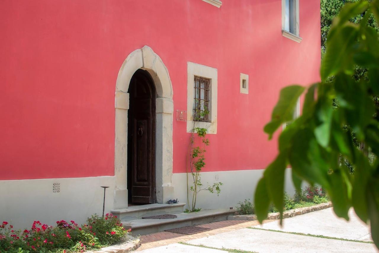 ポンタッシエーヴェ Podere Belvedere Tuscanyヴィラ エクステリア 写真